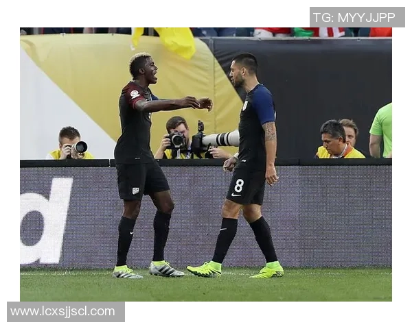 美国与巴拉圭足球比赛精彩视频直播全程回顾与分析